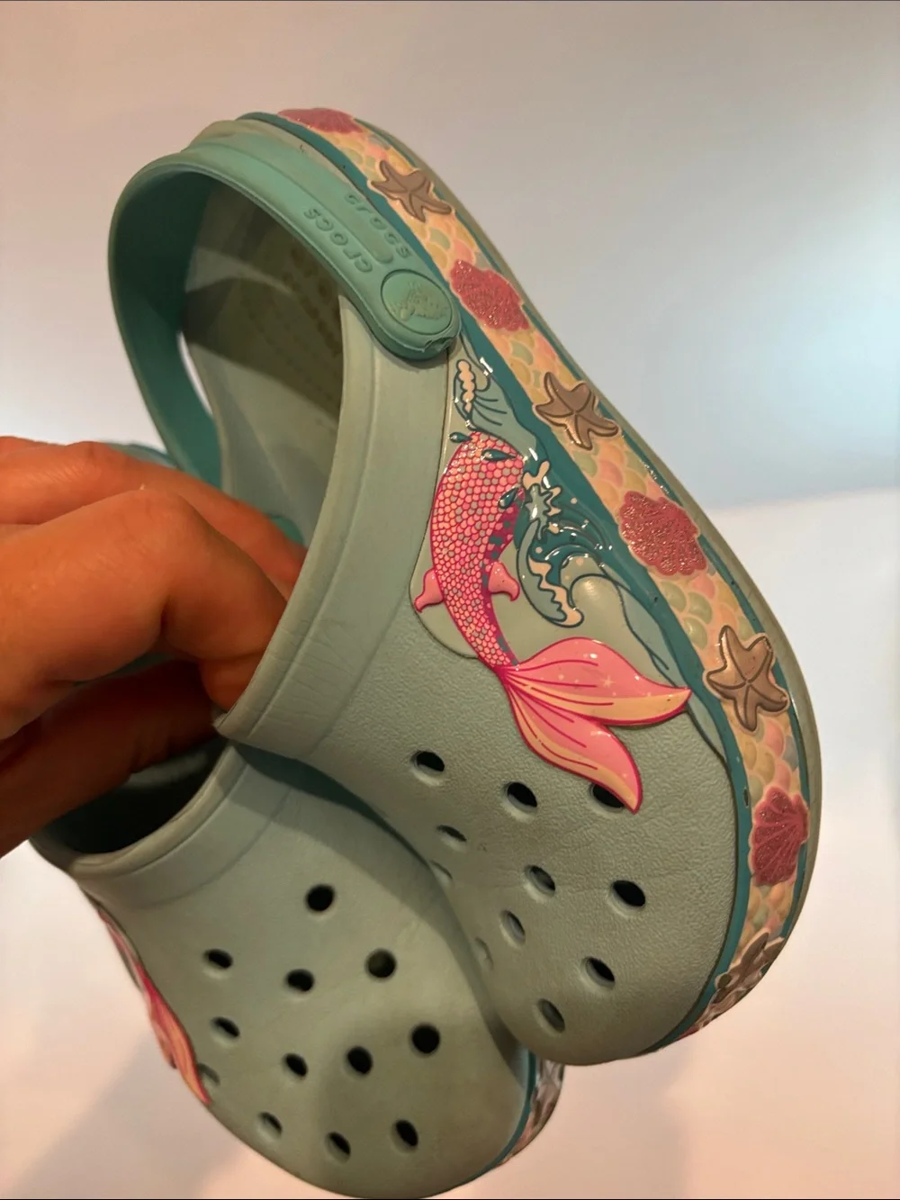 🩵 Crocs Kids Clogs – Youth Size 12, Mermaid and under the sea theme 🧜‍♀️